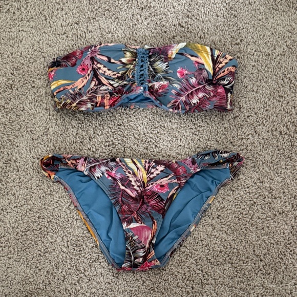 Tropical Print O’Neill Bandeau Bikini Set - Picture 1 of 1